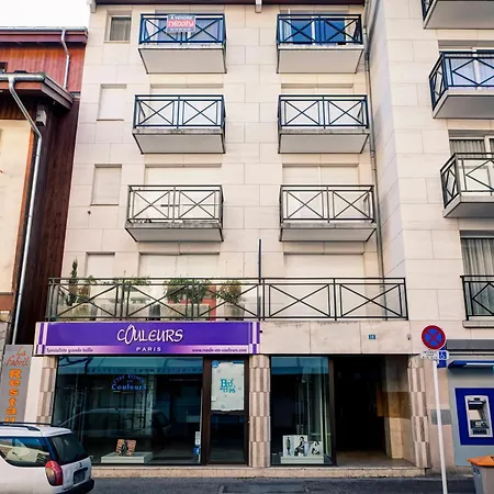 2* Avec 1 Chambre, Balcon, Animaux Admis, Parking Apartment